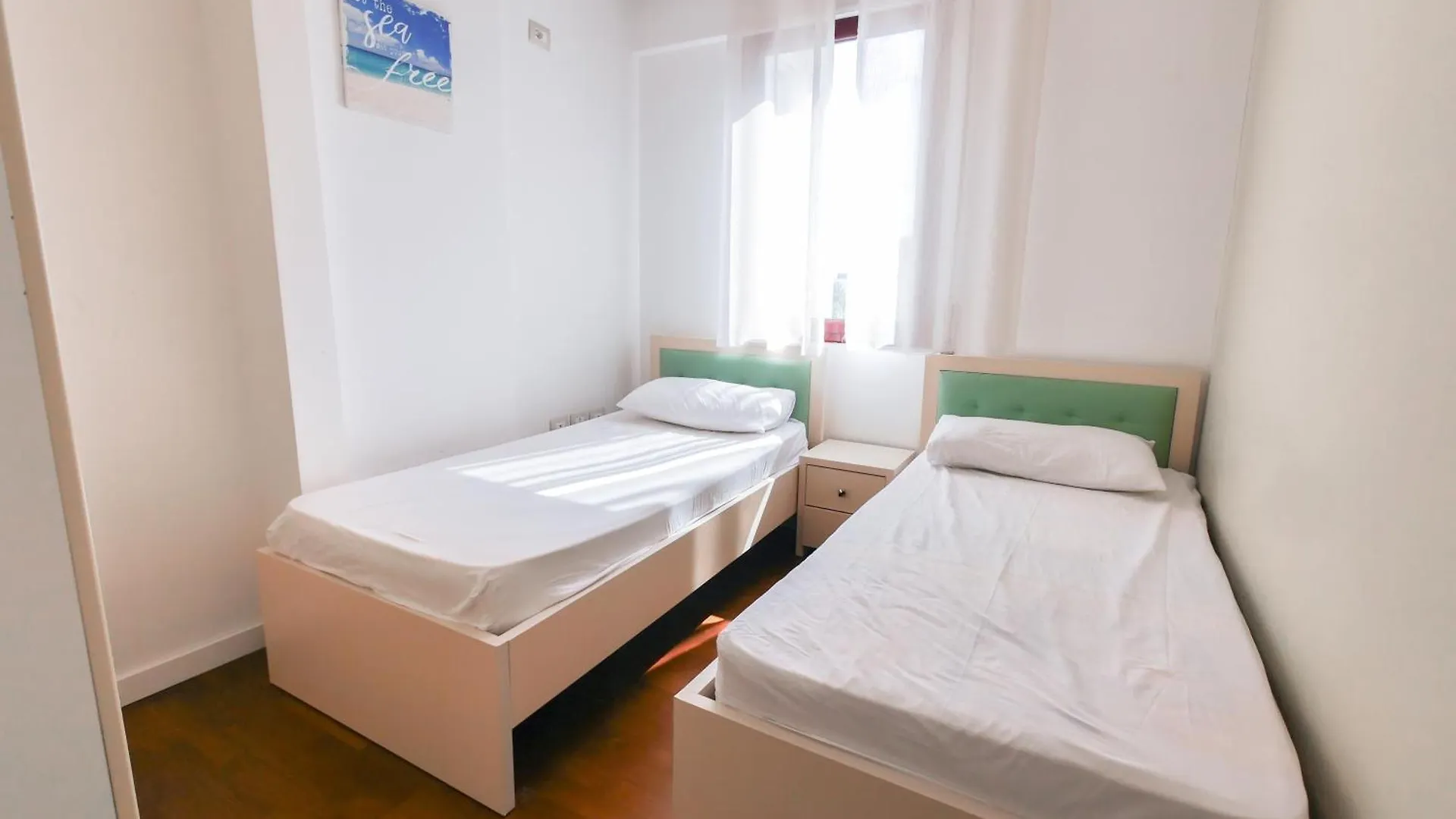 Vlorë Seaview Apartment